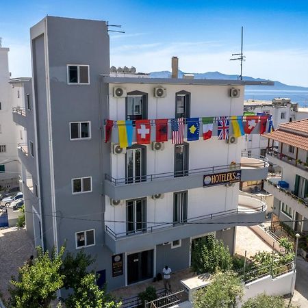 Hoteleks Inn & Suites Sarandë Exterior foto